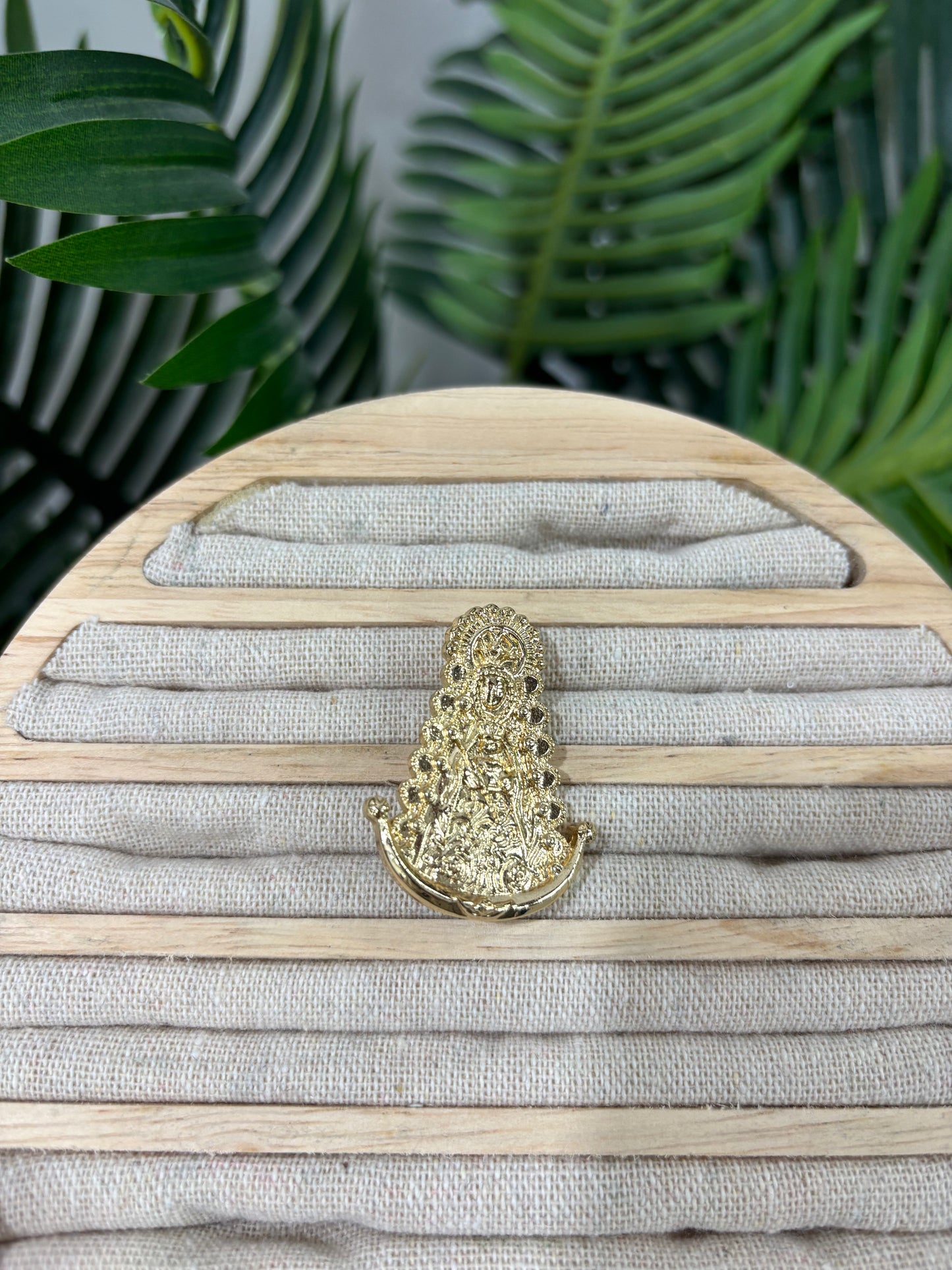 Broche Virgen Rocío