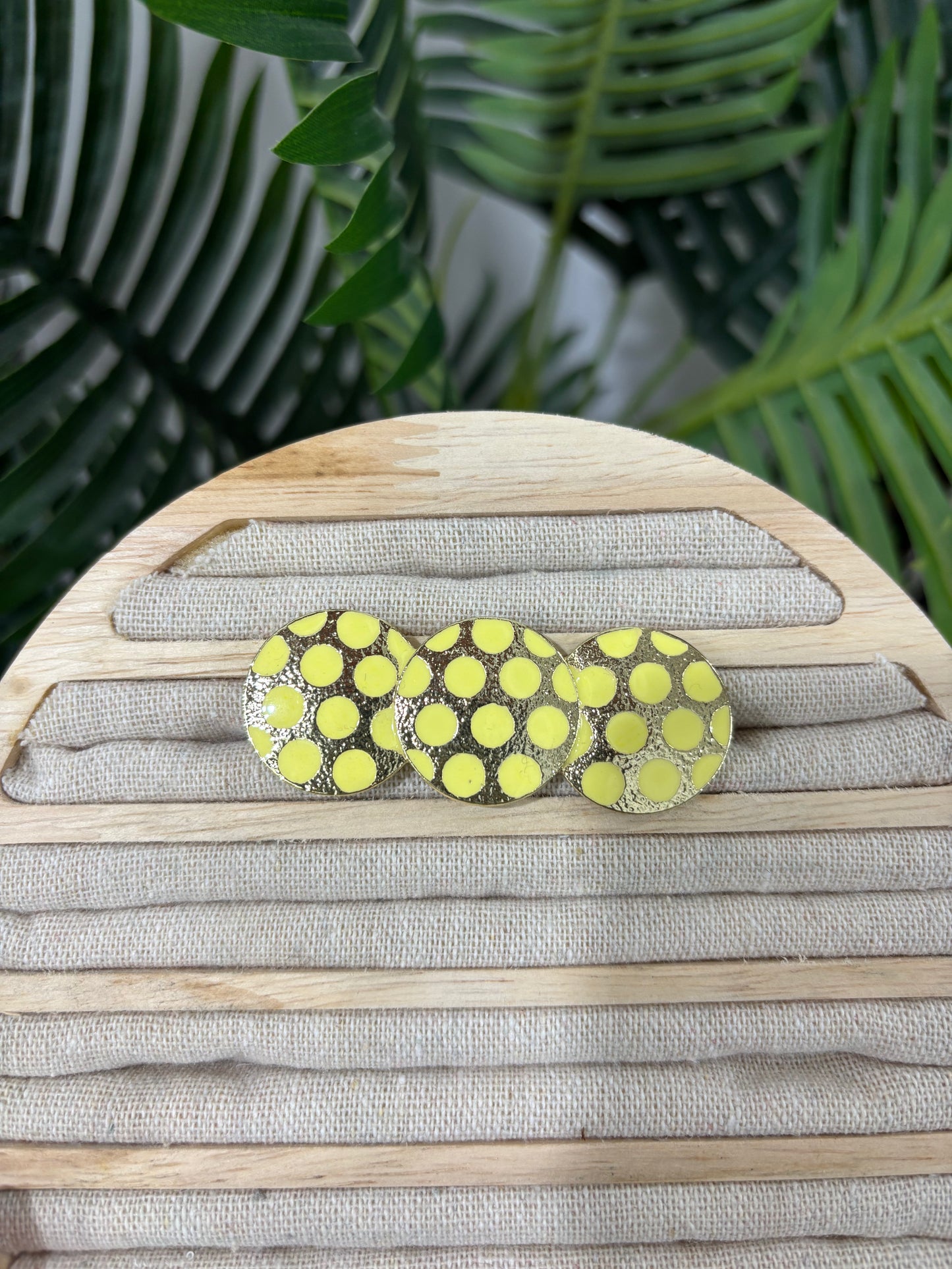 Broche lunares amarillo