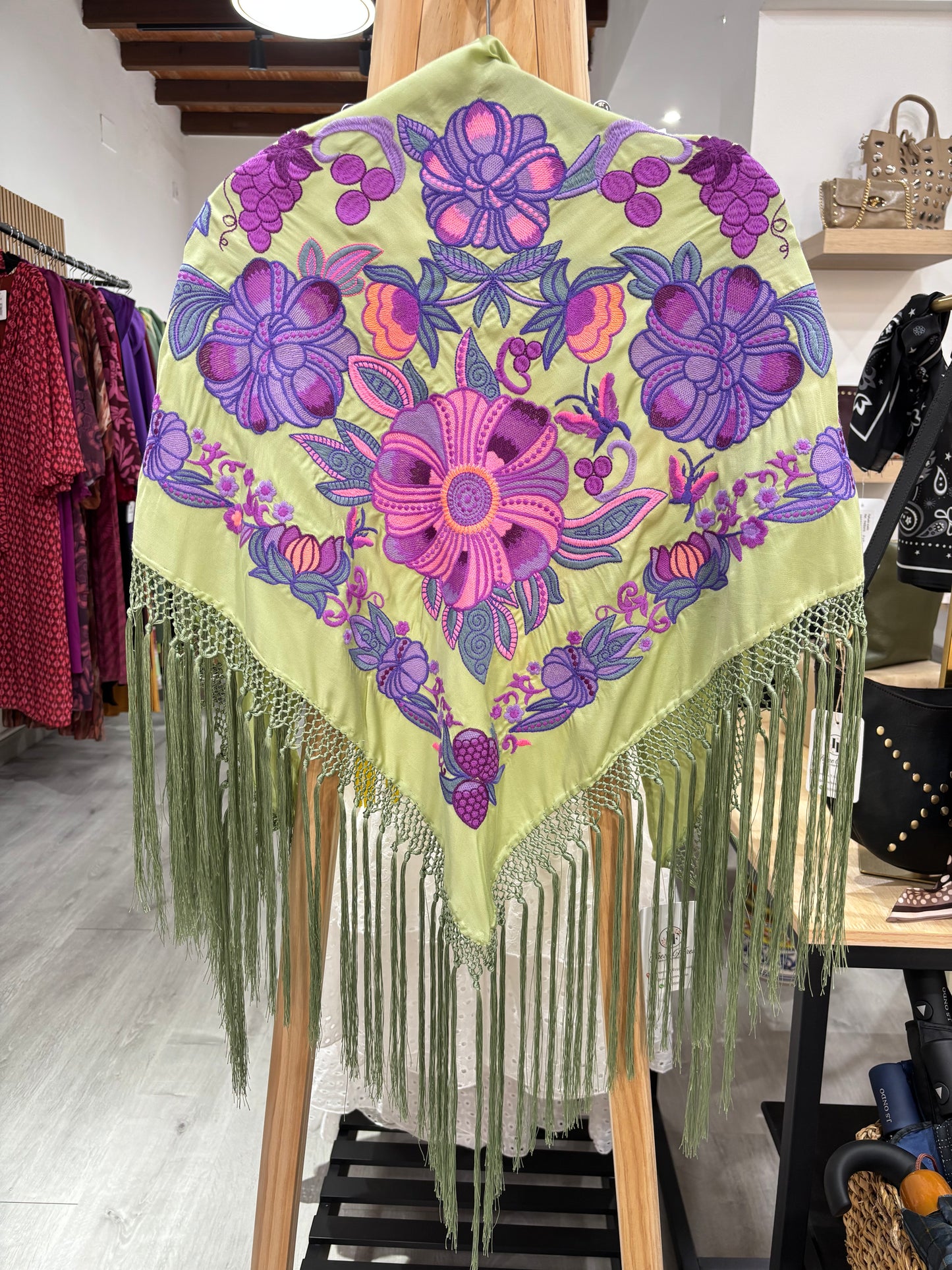 Mantoncillo seda manzana