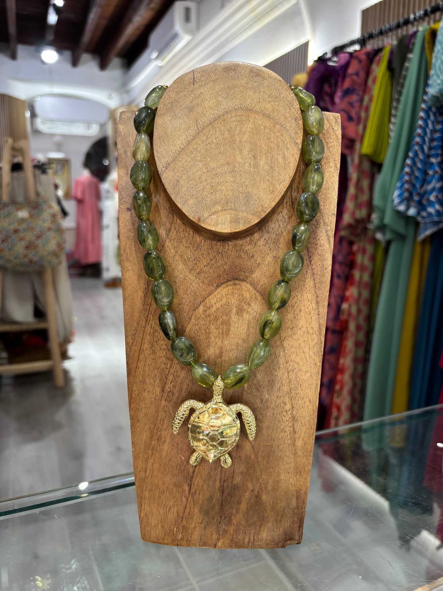 Collar tortuga verde