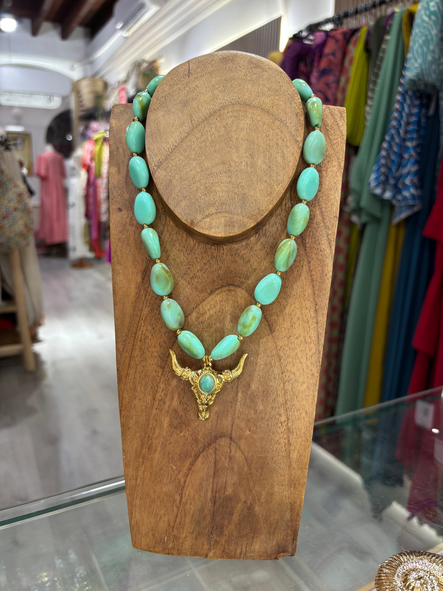Collar búfalo verde