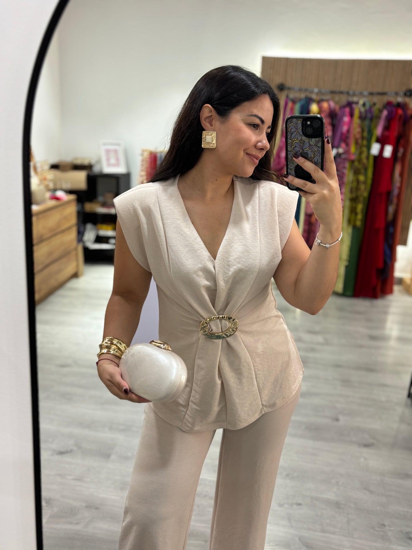 Conjunto detalle crudo