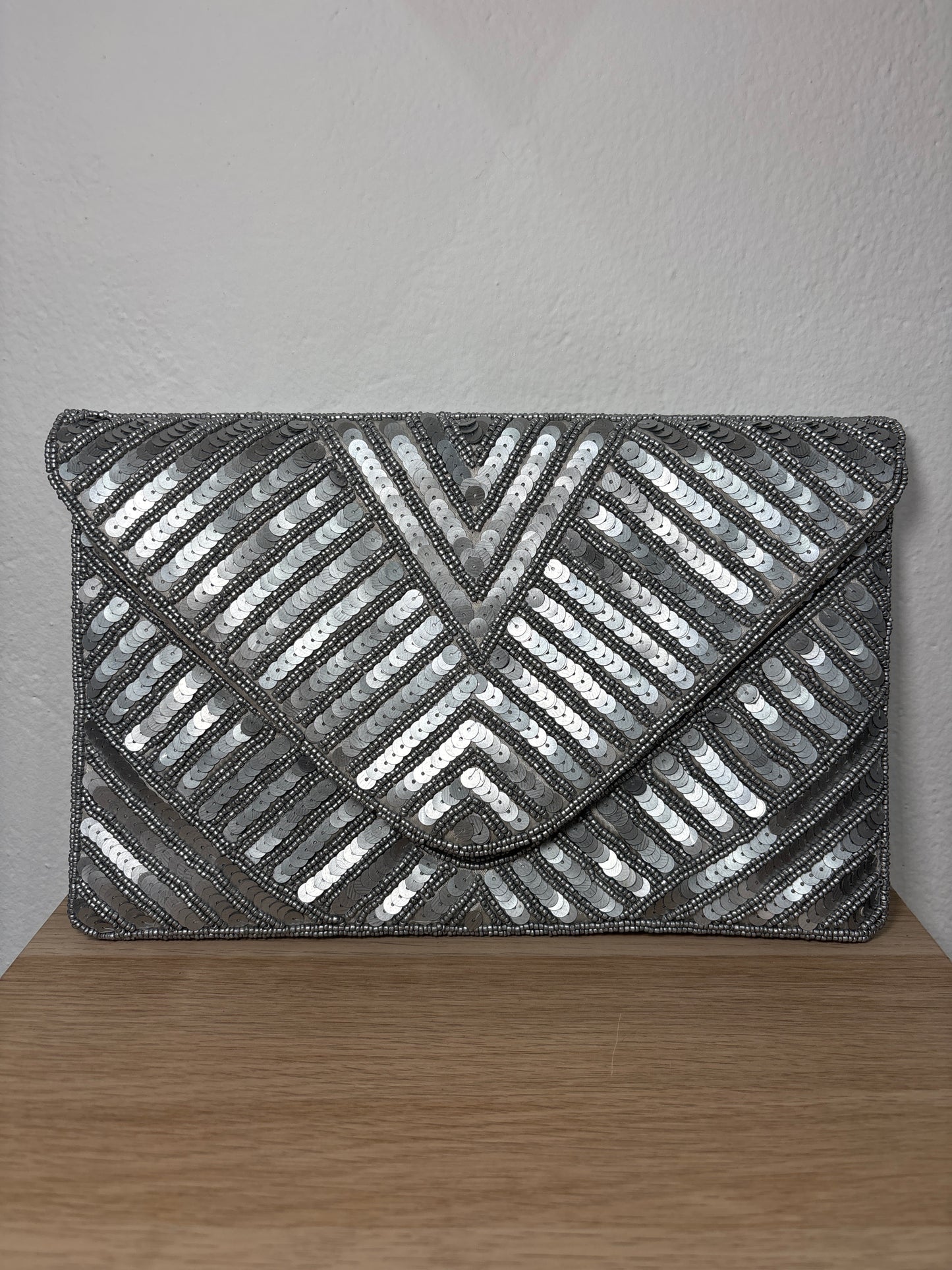 Cartera abalorio