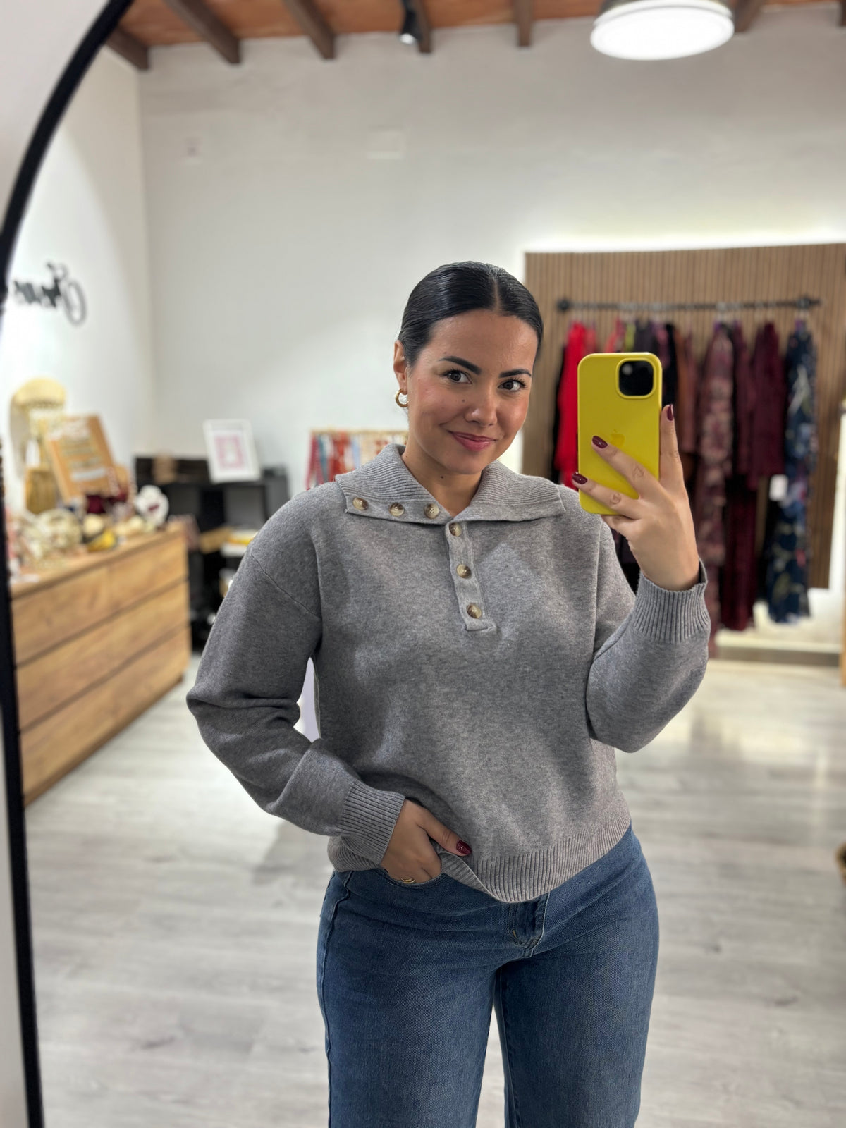 Polera punto botones