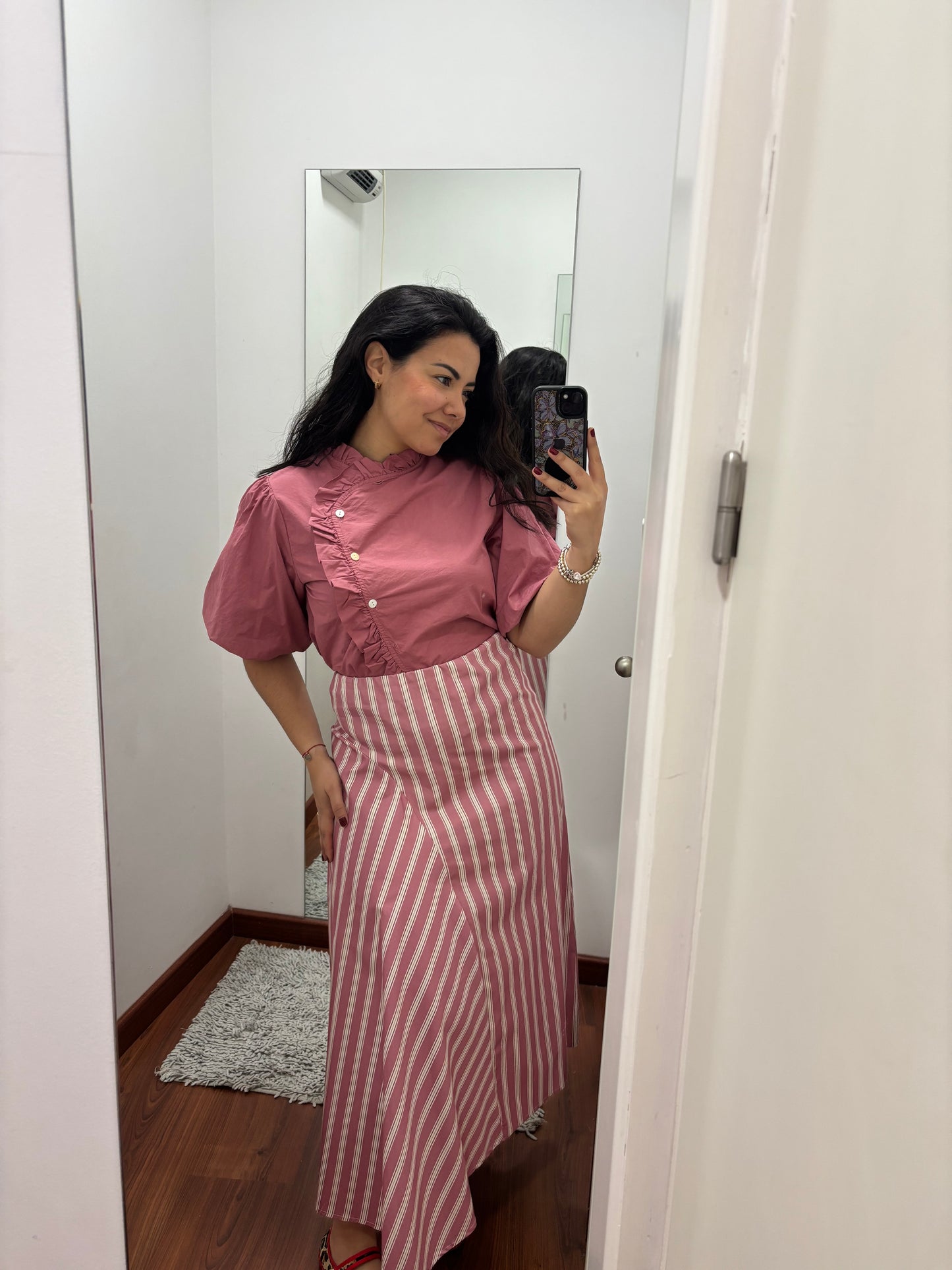 Falda raya rosa