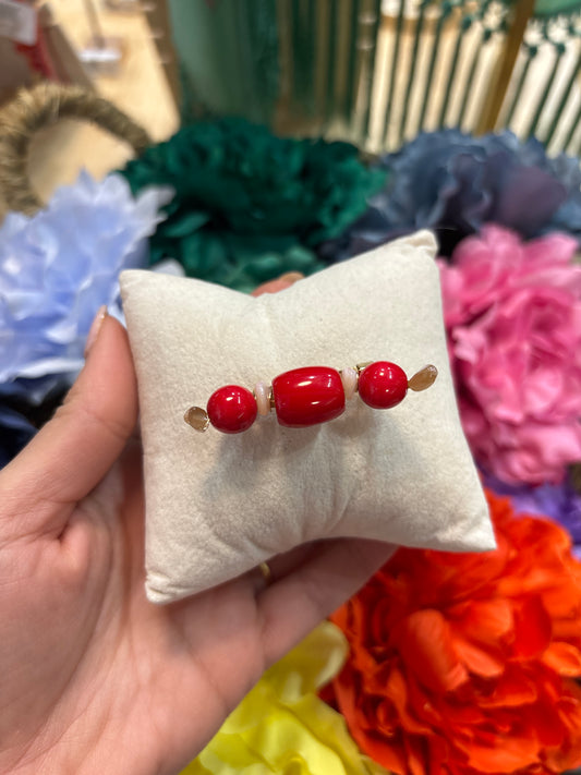 Broche cuentas rojo