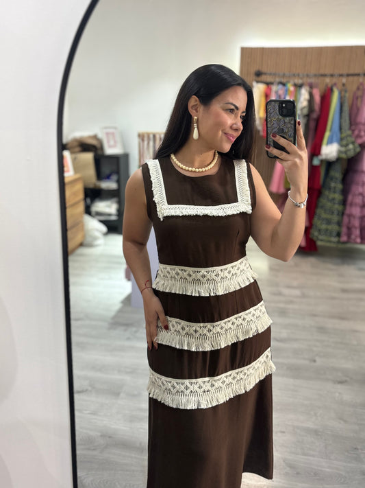 Vestido detalle chocolate