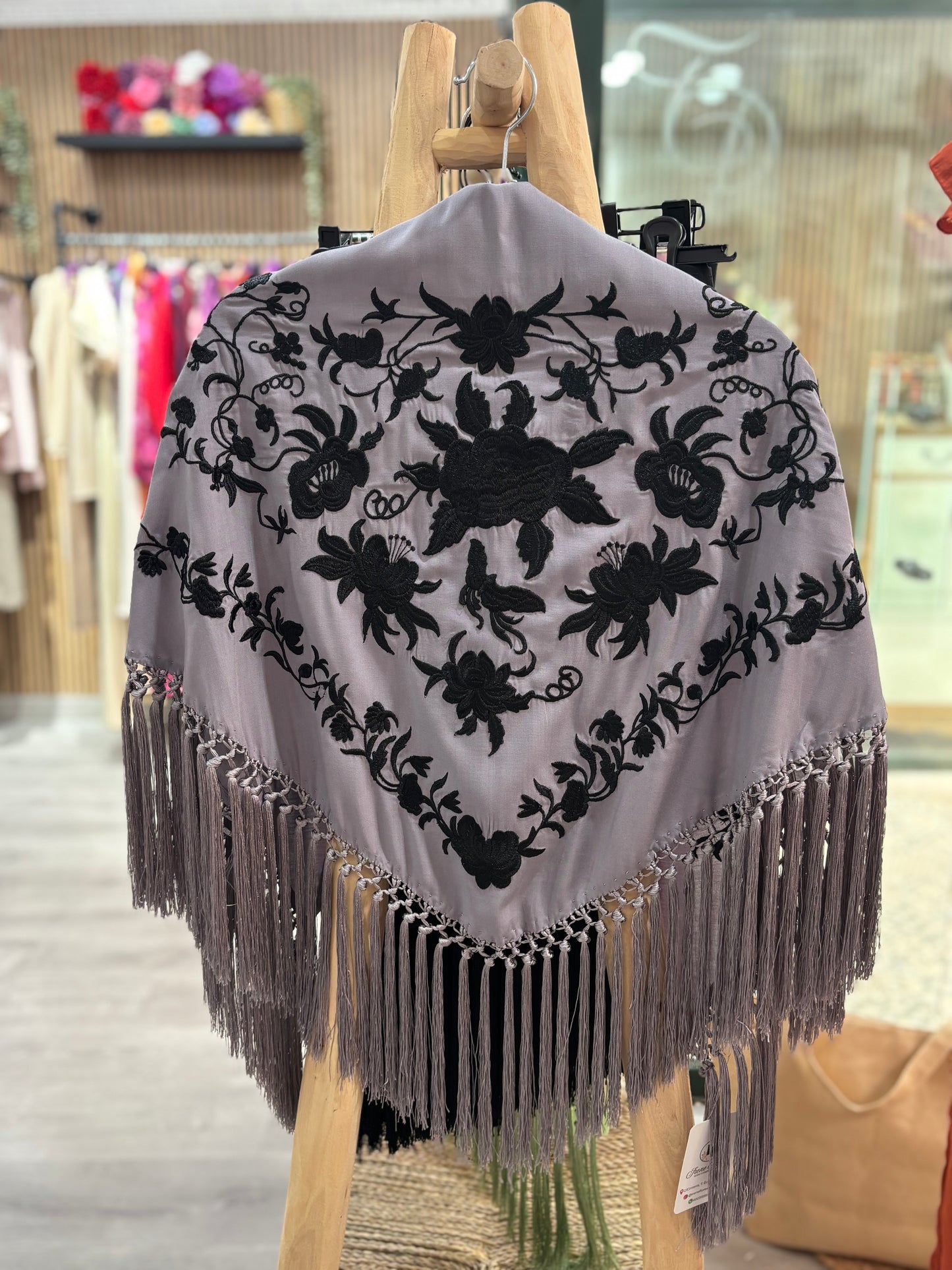 Mantoncillo Purza gris