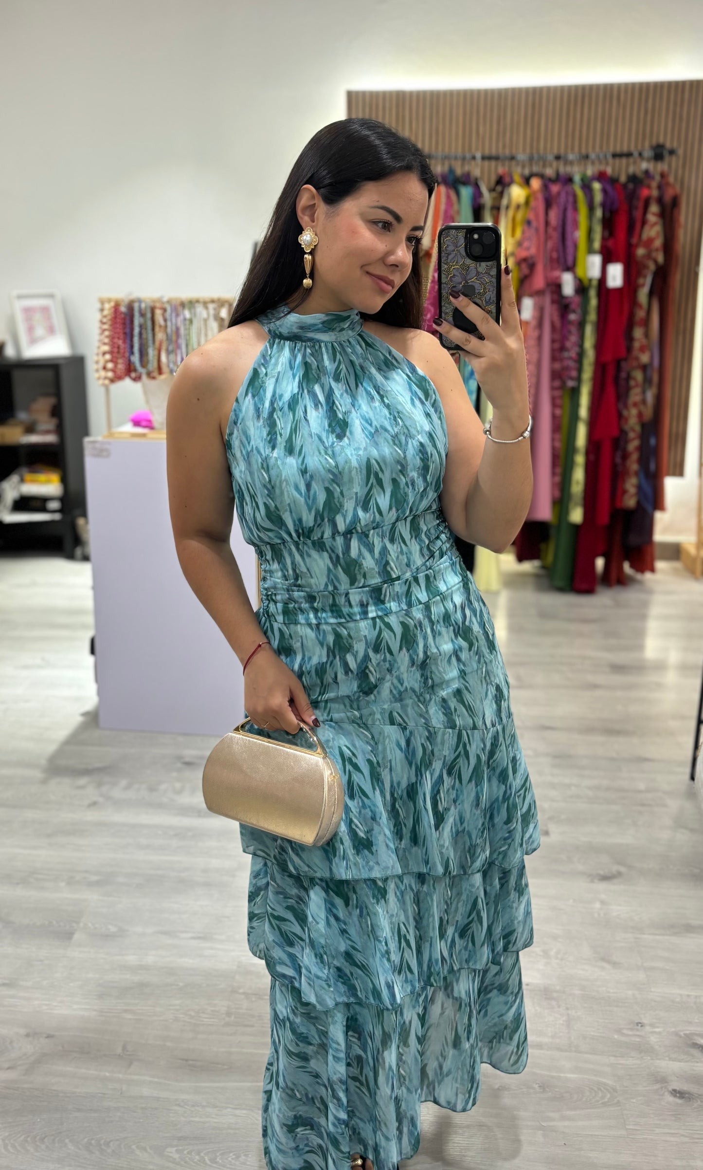 Vestido invitada cuello