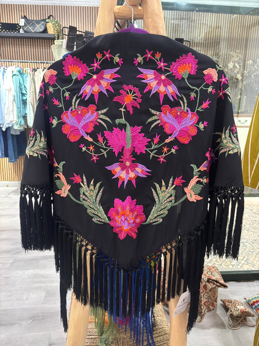 Mantoncillo clavel negro