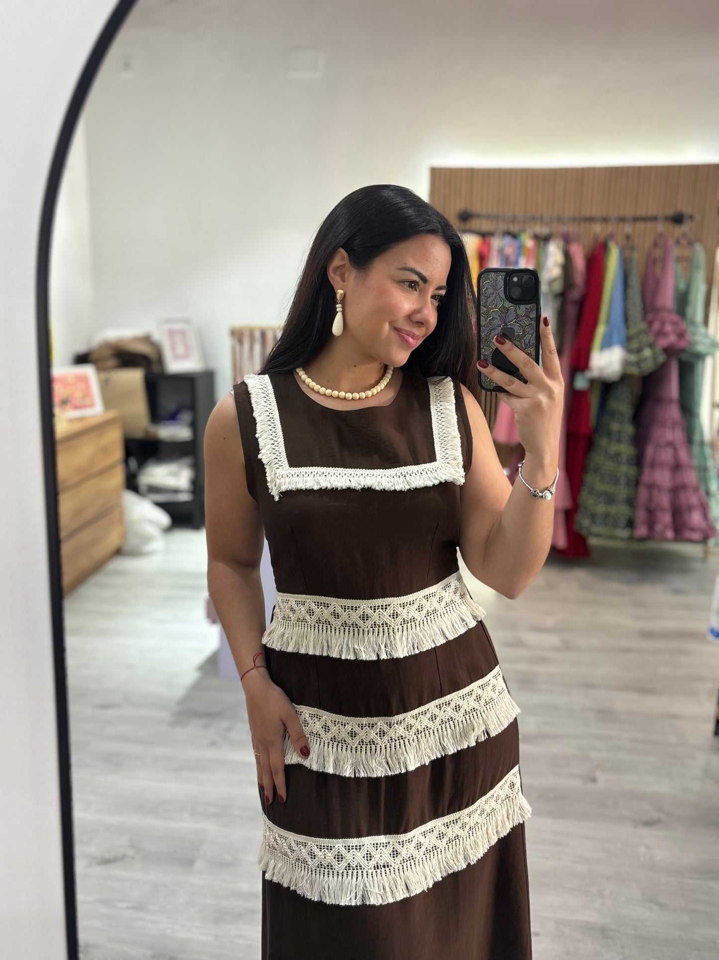 Vestido detalle chocolate