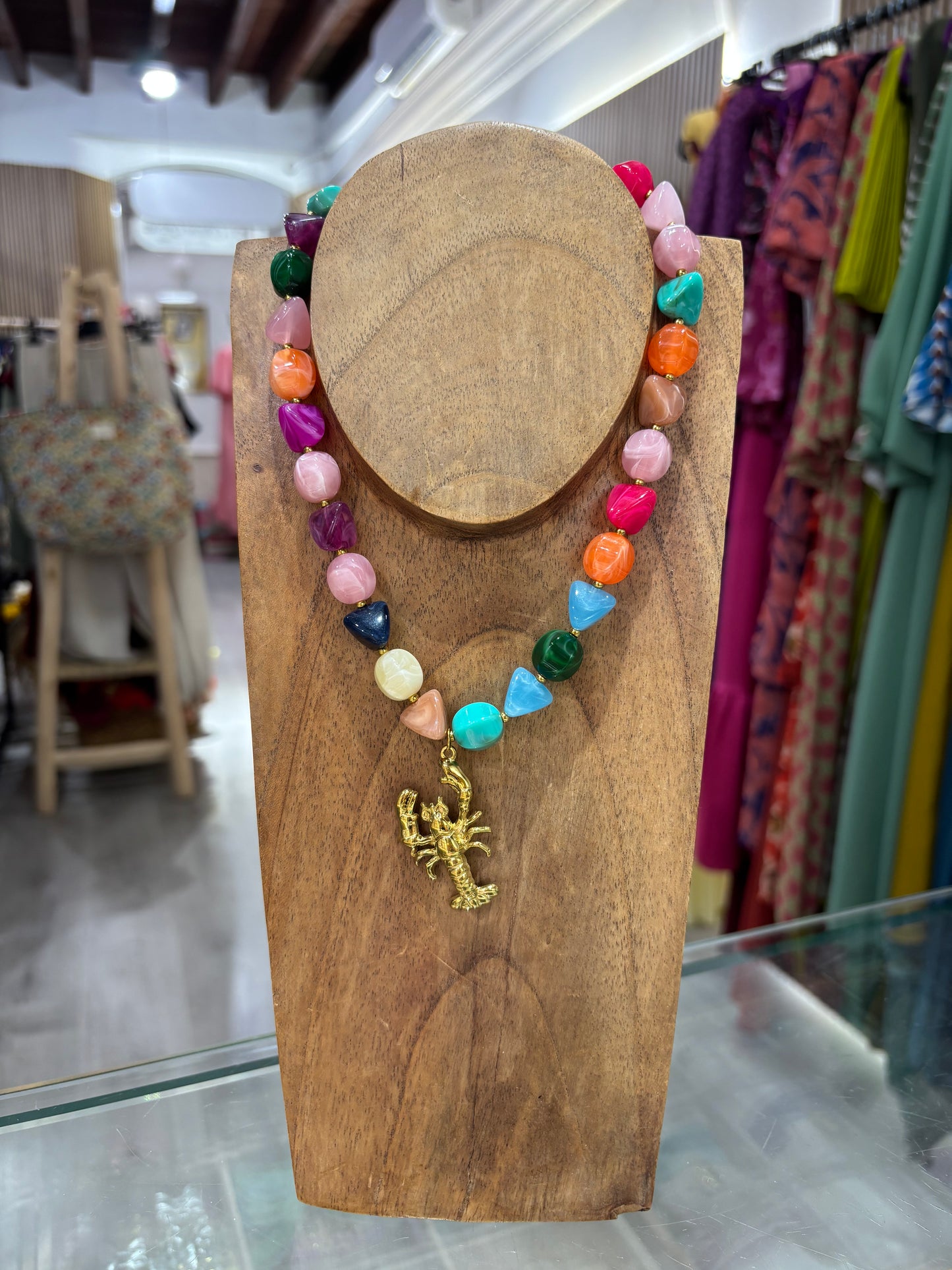 Collar langosta colores
