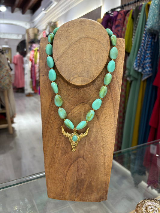 Collar búfalo verde
