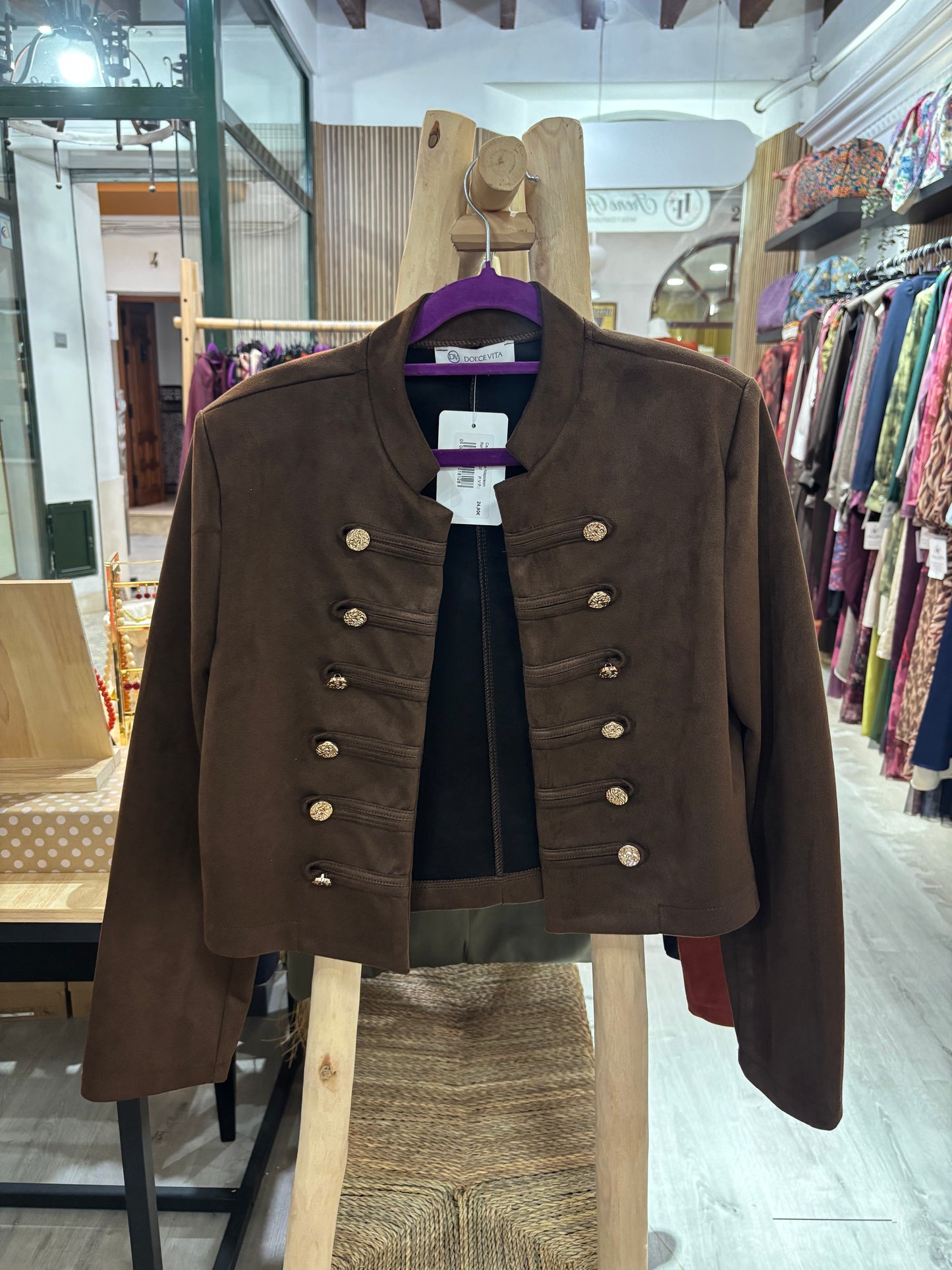 Cazadora Napoleón ante