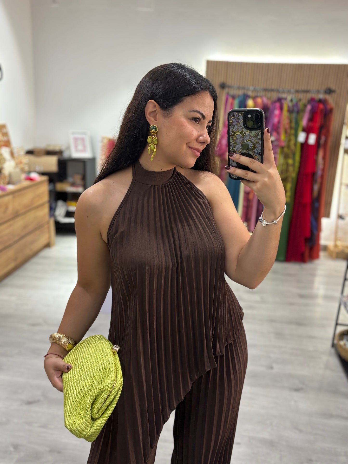 Conjunto plisado chocolate