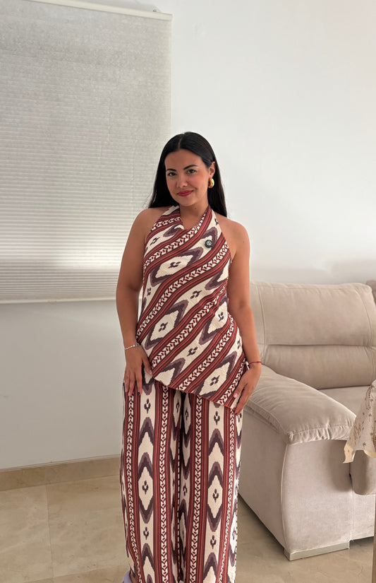 Conjunto asimetrico blanco